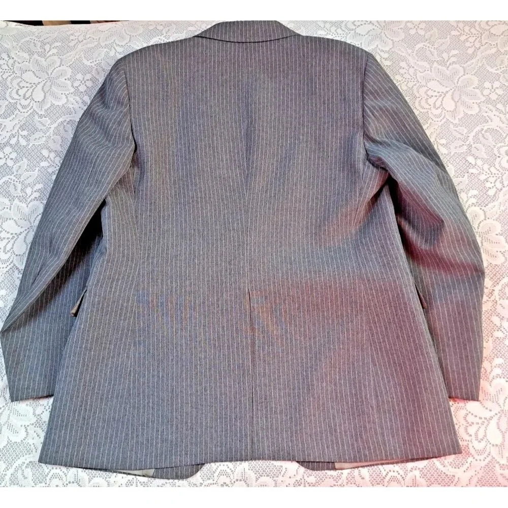 Levi's Sport Coat Men's 44R‎ Menswear Action Jacket Gray Pinstripe Pre-owned